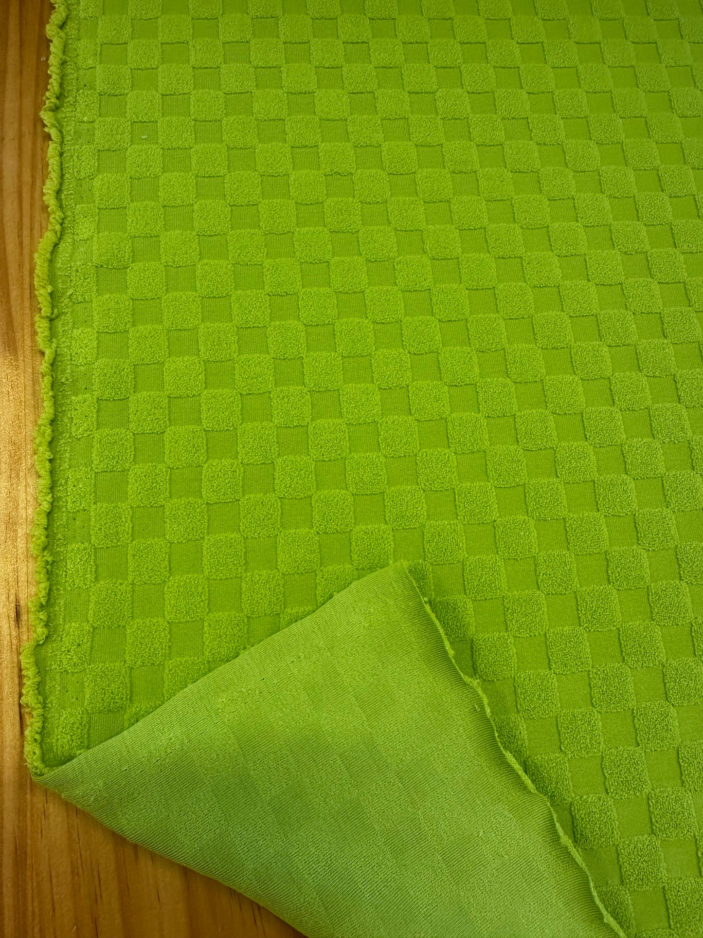 Licra Texturada Quadrados Verdes